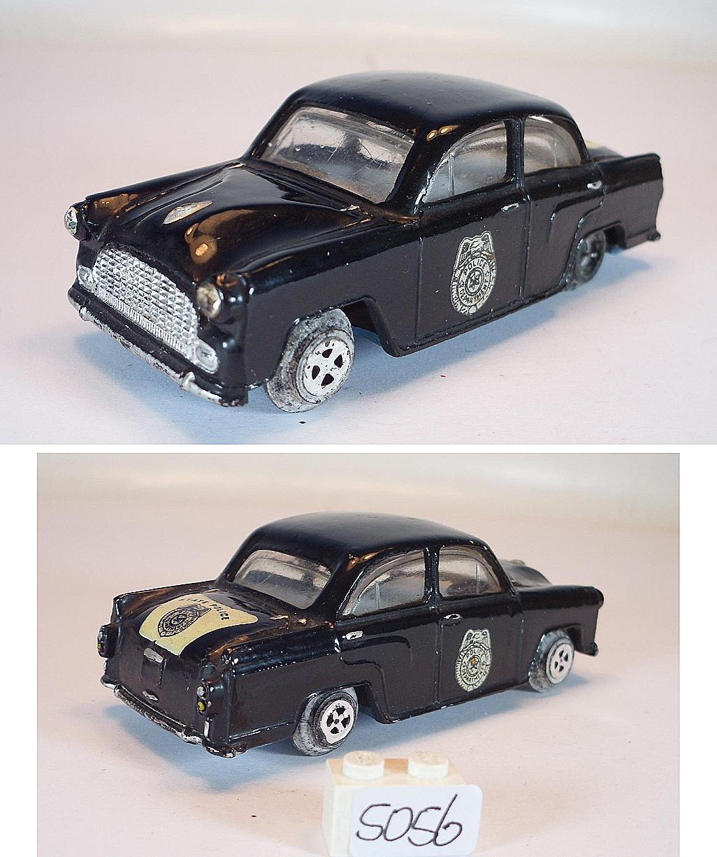 Maxwell Toys India 1/43 Nr. 510 Ambassador MKII Limousine Police