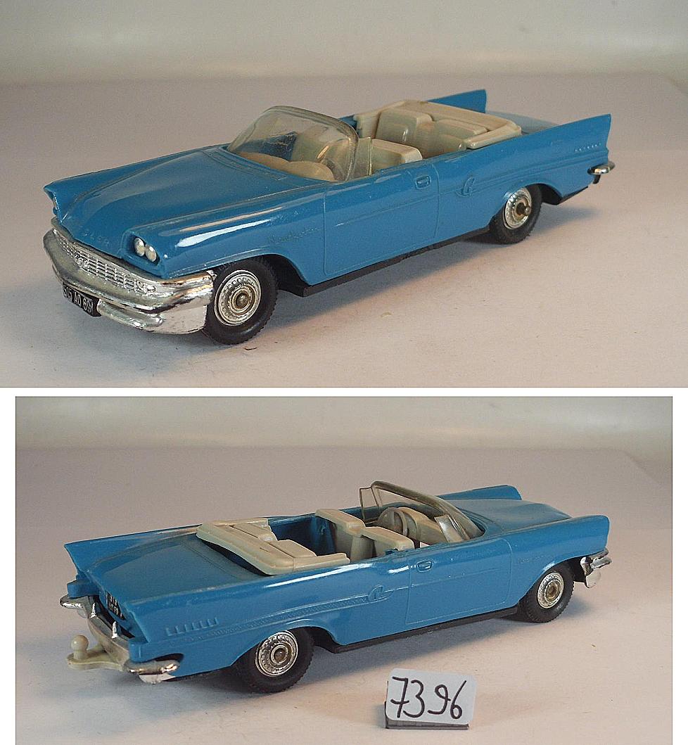 Miniature NOREV 92 - Chrysler New Yorker Bleu Vif - 1/43 (occasion)