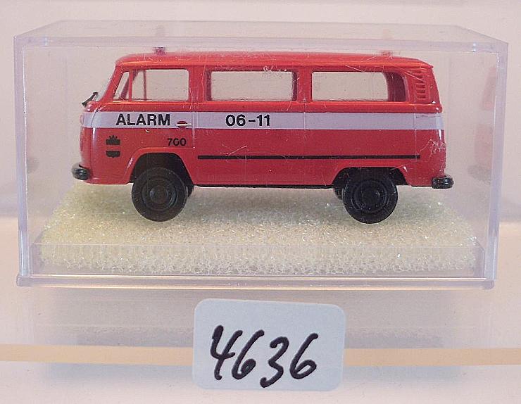OVP #4522 Brekina 1//87 Nr 3308 Volkswagen Bulli VW T2 Bus Polizei Lautsprech